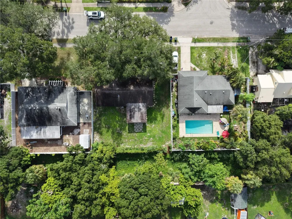 2336 JAVA PLUM AVENUE Sarasota, FL 34232