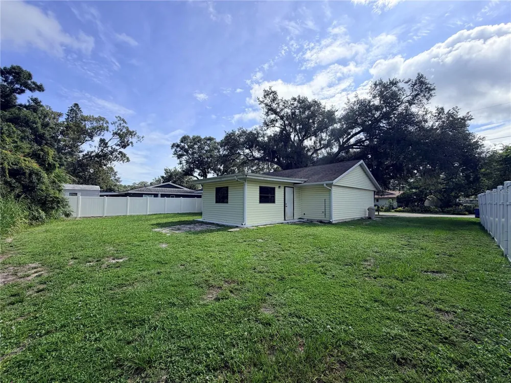 2336 JAVA PLUM AVENUE Sarasota, FL 34232
