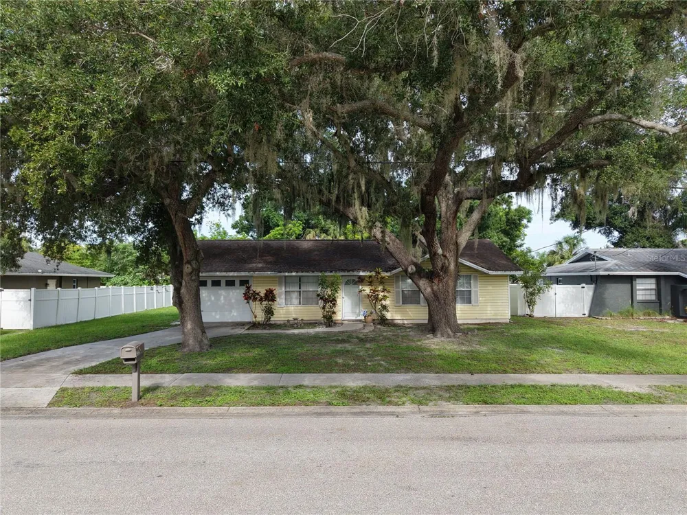2336 JAVA PLUM AVENUE Sarasota, FL 34232