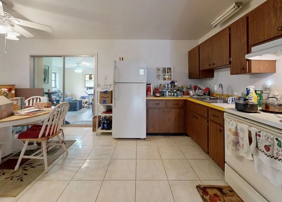 2336 JAVA PLUM AVENUE Sarasota, FL 34232