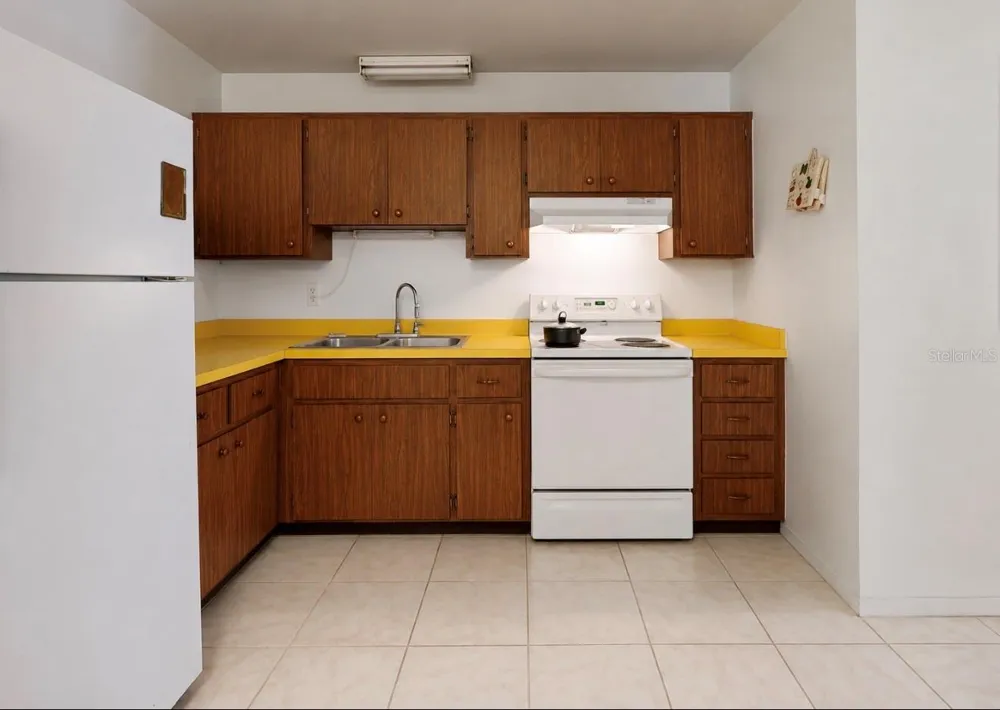 2336 JAVA PLUM AVENUE Sarasota, FL 34232