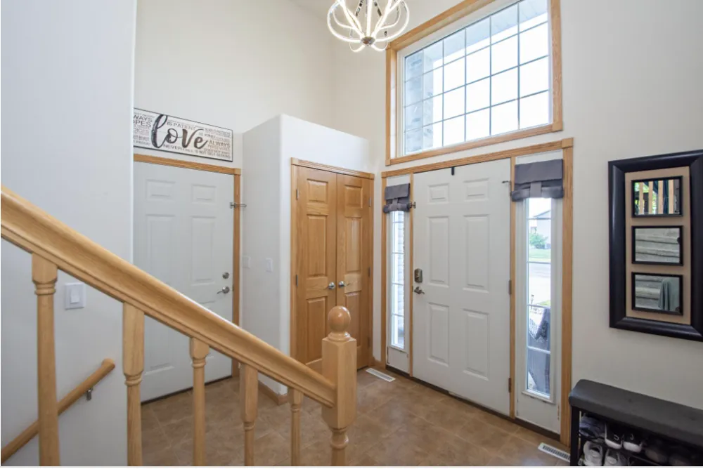 3221 11th Avenue S Moorhead, MN 56560