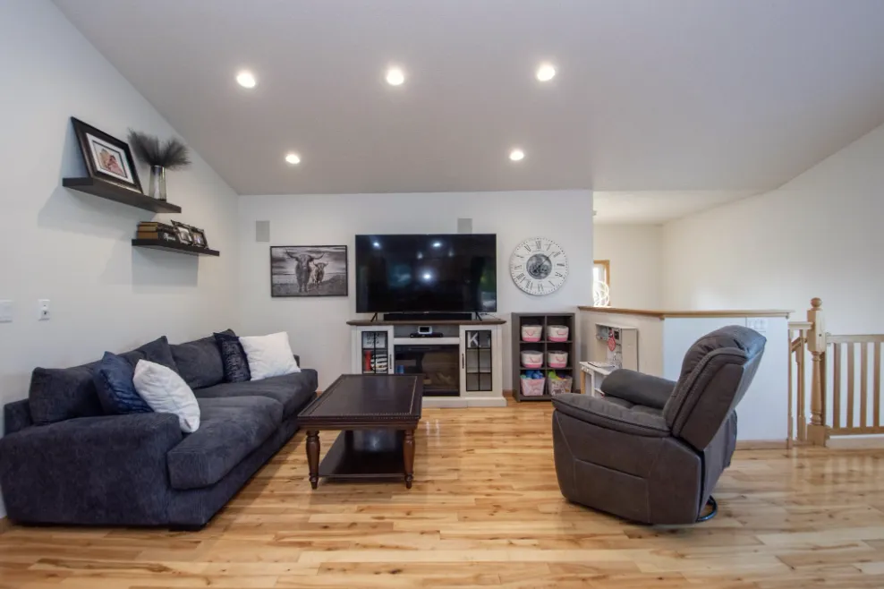 3221 11th Avenue S Moorhead, MN 56560
