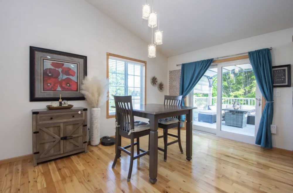 3221 11th Avenue S Moorhead, MN 56560
