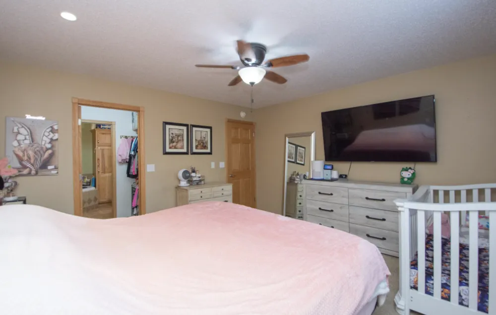 3221 11th Avenue S Moorhead, MN 56560