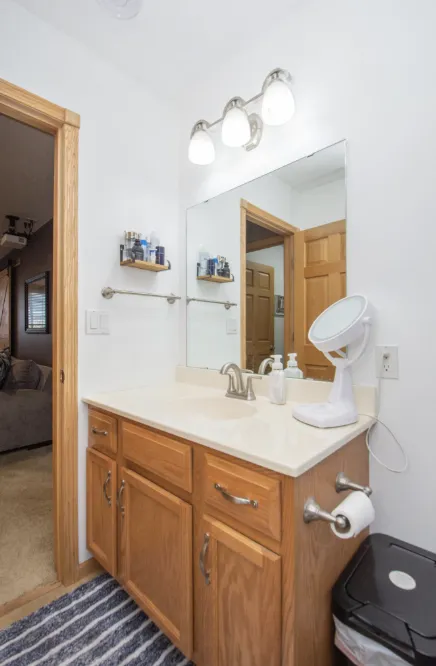 3221 11th Avenue S Moorhead, MN 56560