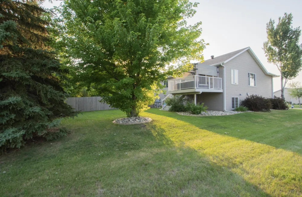 3221 11th Avenue S Moorhead, MN 56560