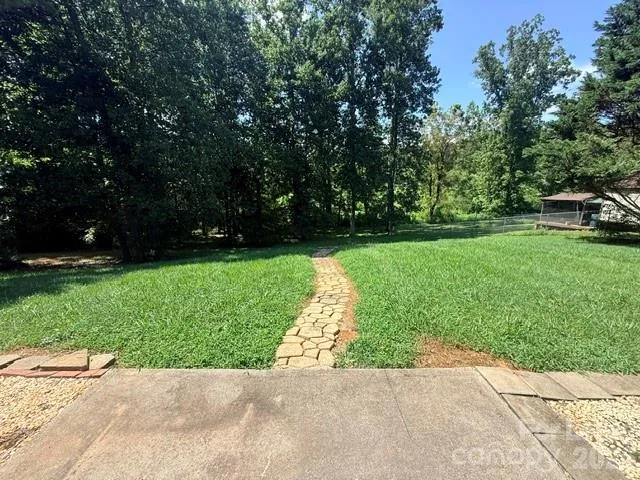 2951 Mathis Church Road Catawba, NC 28609
