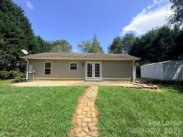 2951 Mathis Church Road Catawba, NC 28609