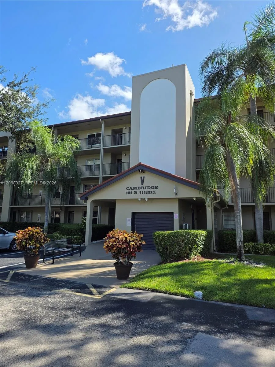 1000 SW 128th Ter #414V Pembroke Pines, FL 33027