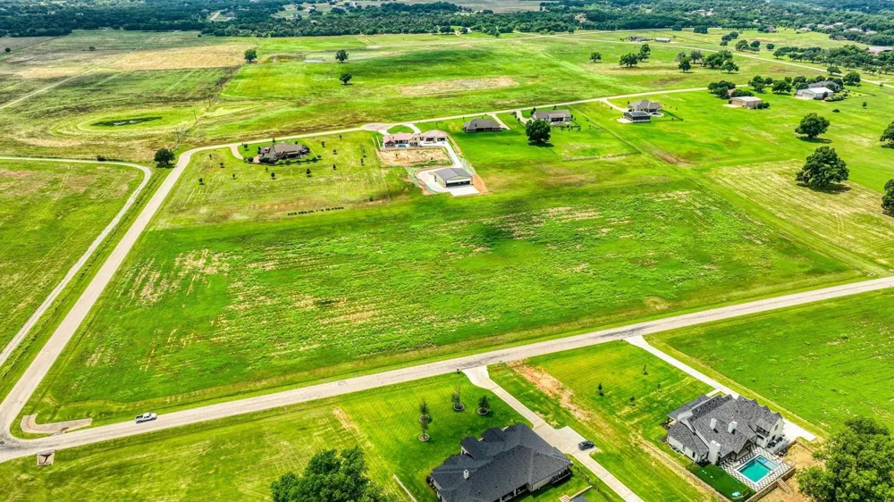 Westmeadow Drive Weatherford, TX 76087
