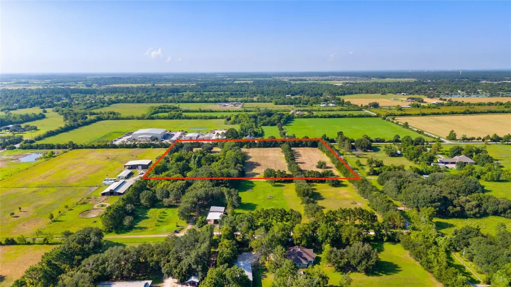 20402 Peters Road Crosby, TX 77532