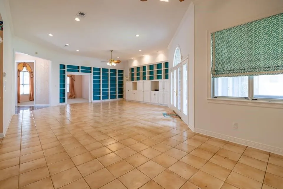 7 Stoney Brook Lane Bay City, TX 77414