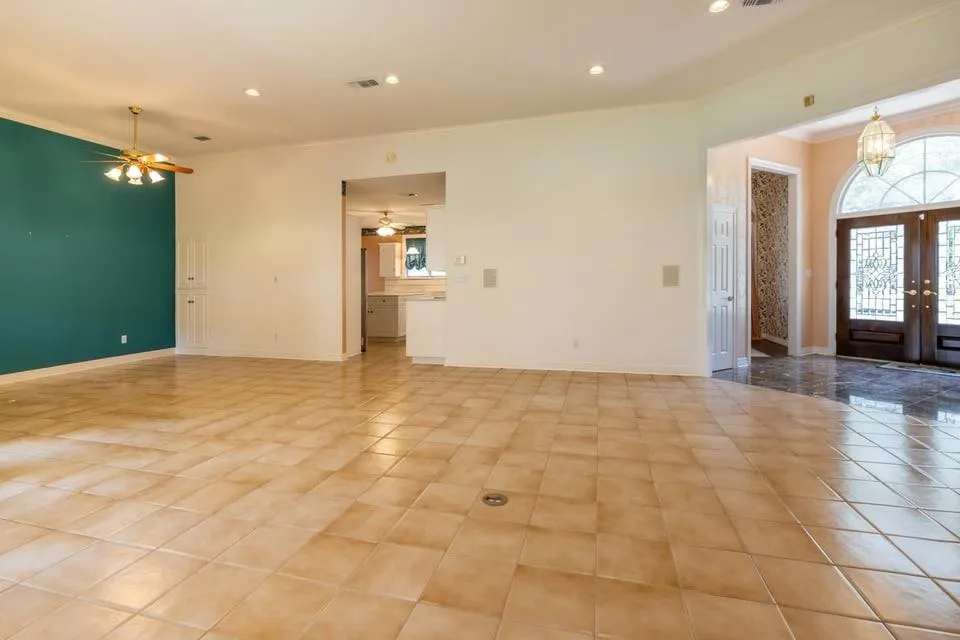 7 Stoney Brook Lane Bay City, TX 77414