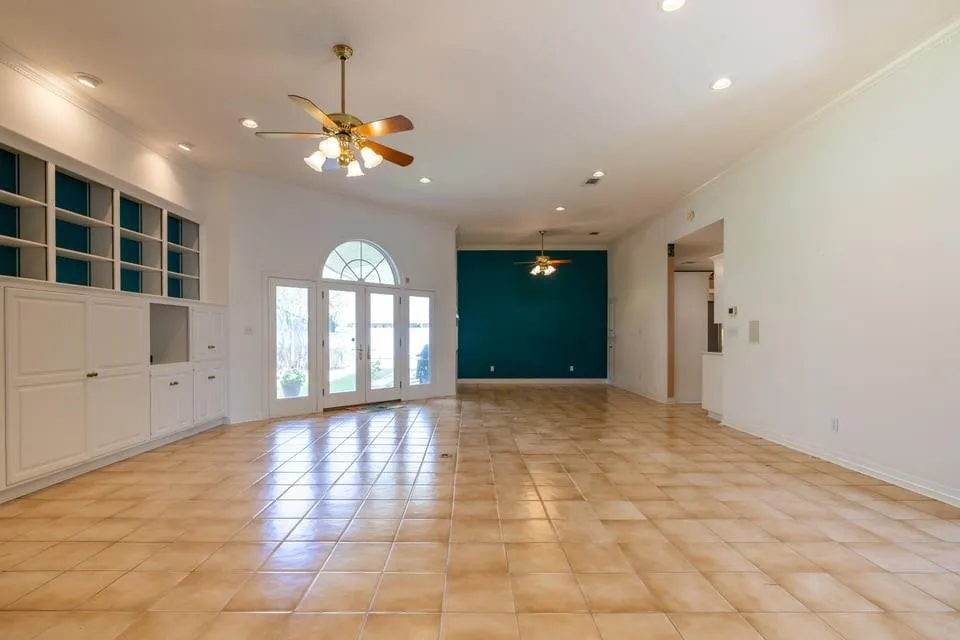 7 Stoney Brook Lane Bay City, TX 77414