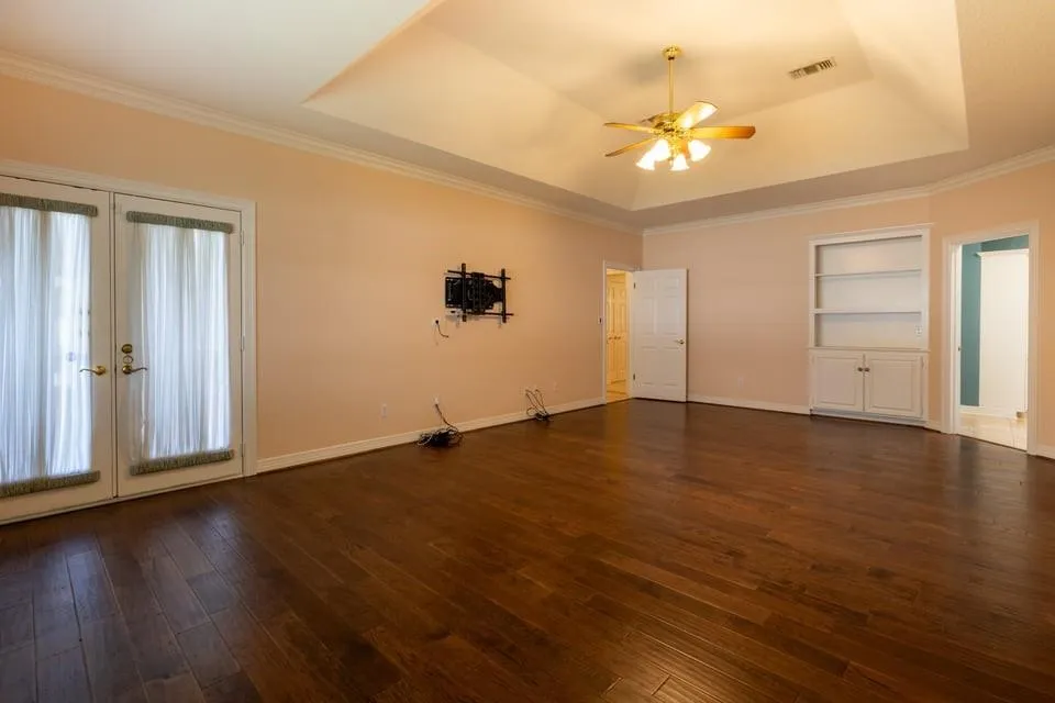 7 Stoney Brook Lane Bay City, TX 77414