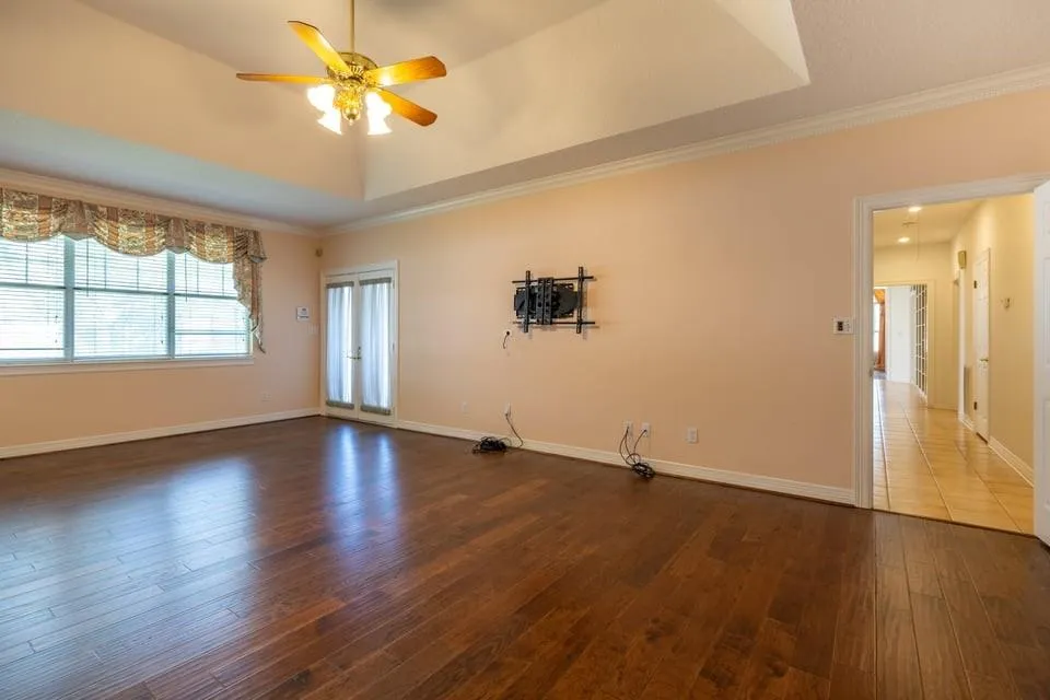 7 Stoney Brook Lane Bay City, TX 77414