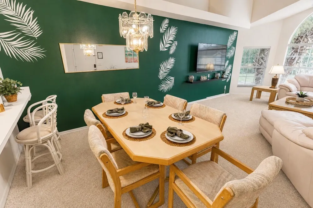 2440 SWEETWATER CLUB CIRCLE #40 Kissimmee, FL 34746
