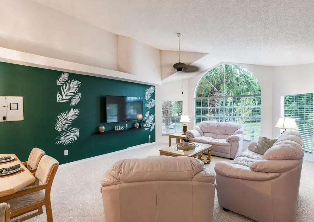 2440 SWEETWATER CLUB CIRCLE #40 Kissimmee, FL 34746