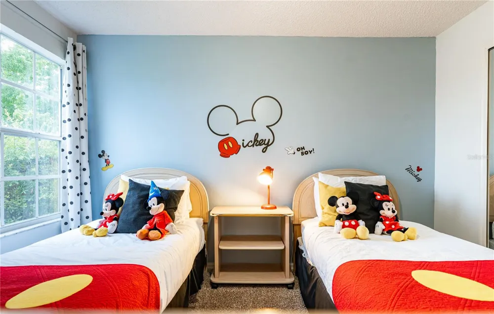 2440 SWEETWATER CLUB CIRCLE #40 Kissimmee, FL 34746