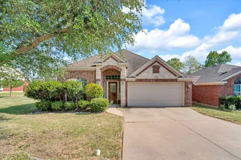4801 Summer Oaks Lane