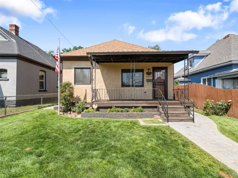 2213 E Evans Avenue