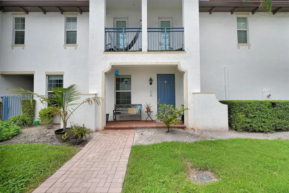 11940 SW 25th Ct #2 Miramar, FL 33025