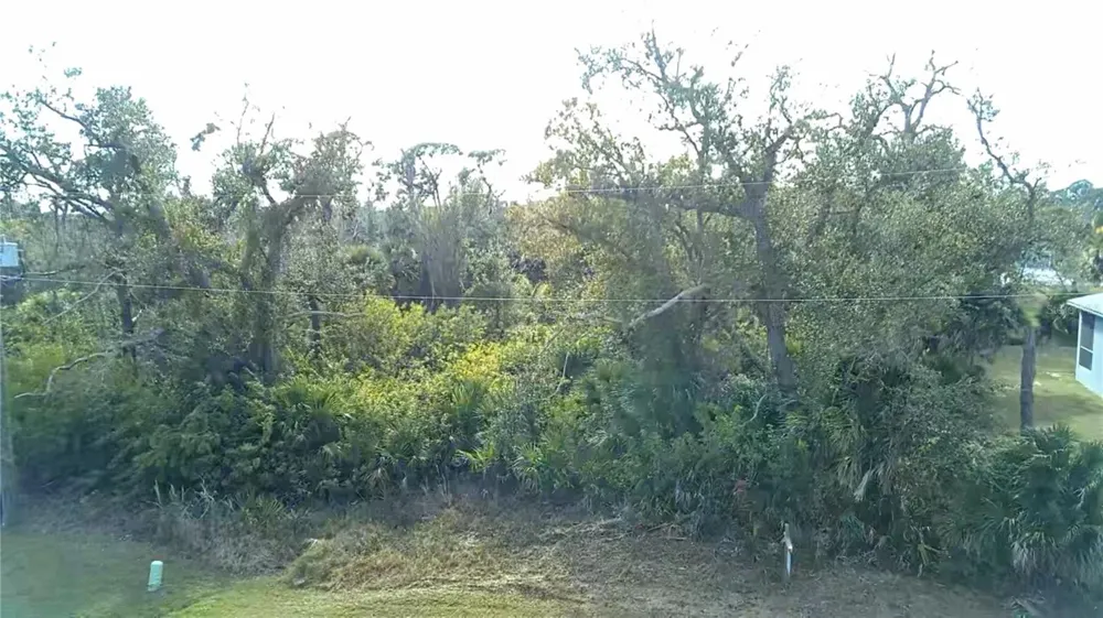 102 SUNNY WAY Rotonda West, FL 33947