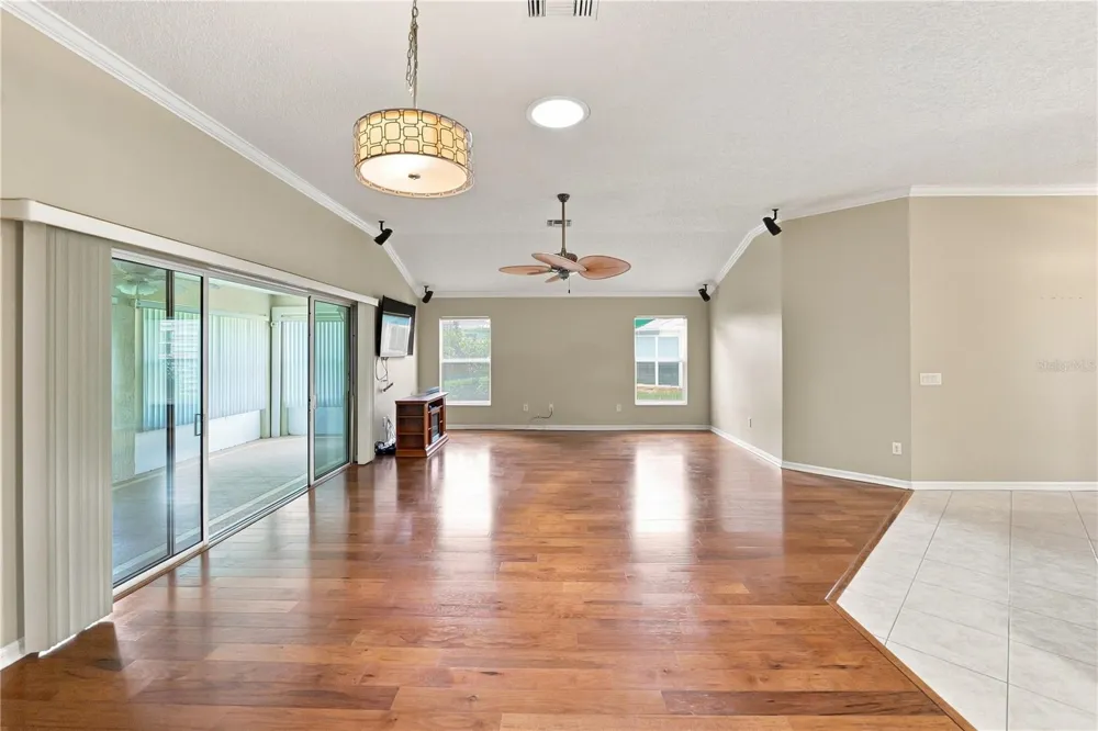 1304 DE LA GARZA PLACE The Villages, FL 32162