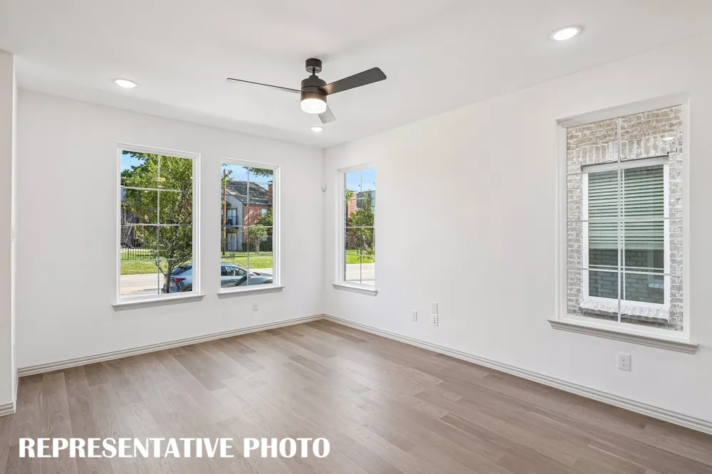 5302 Springlake Parkway Haltom City, TX 76117