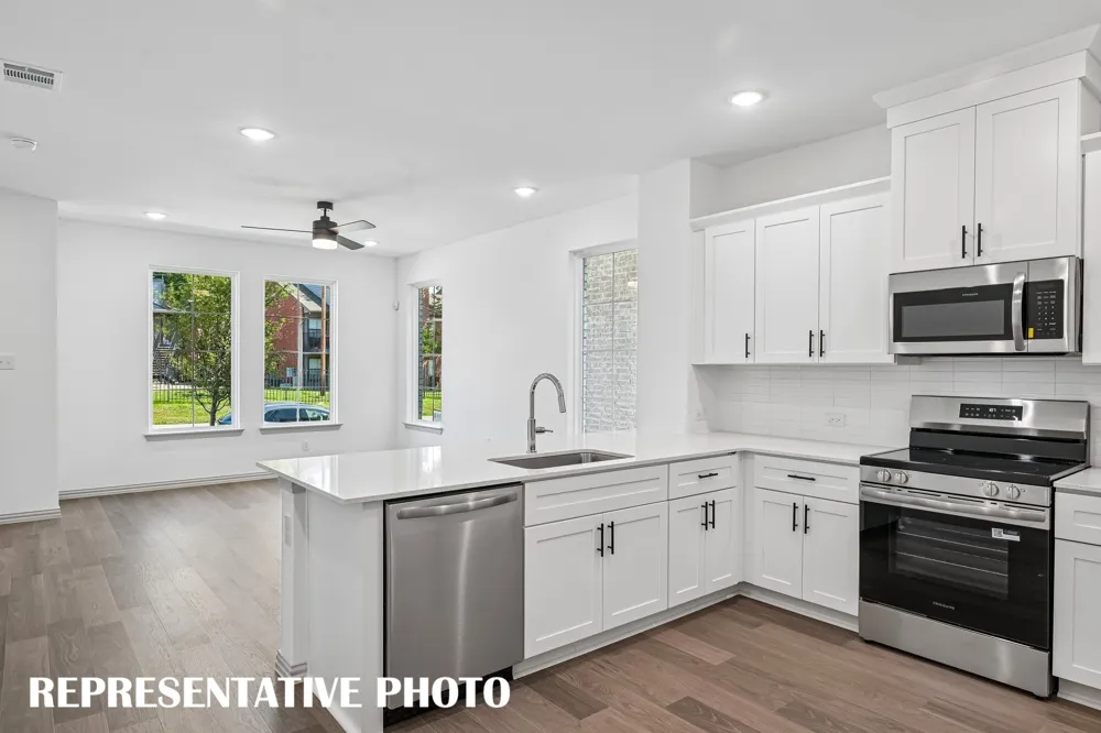 5302 Springlake Parkway Haltom City, TX 76117