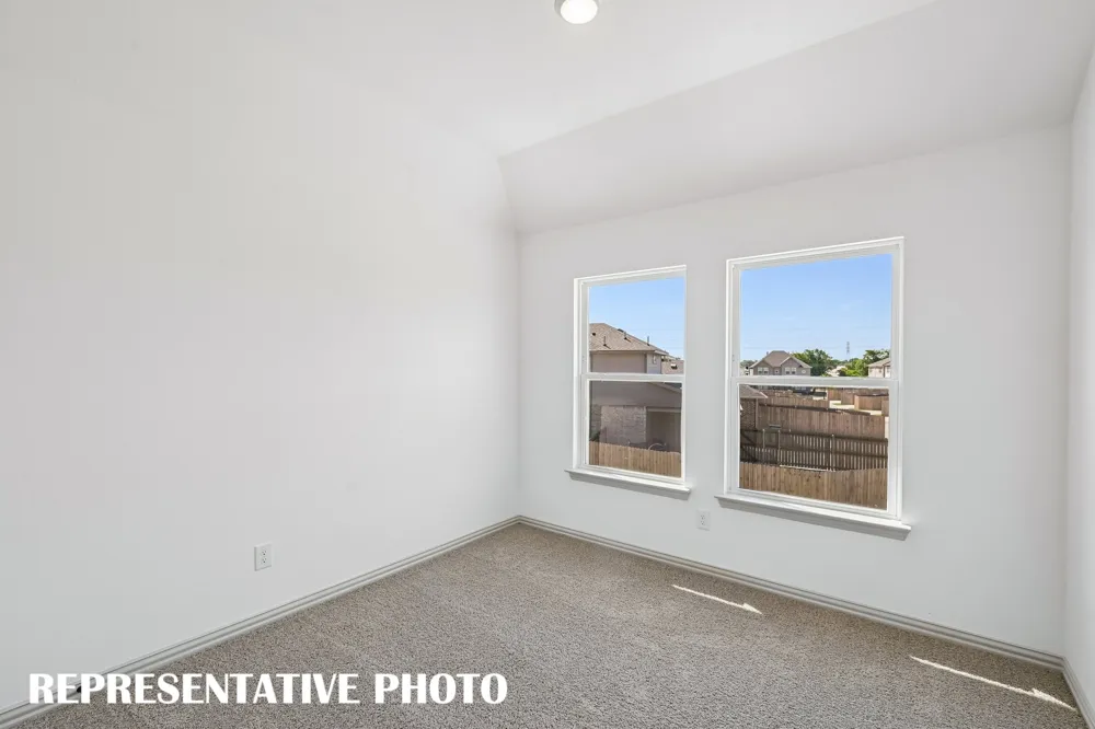 5302 Springlake Parkway Haltom City, TX 76117