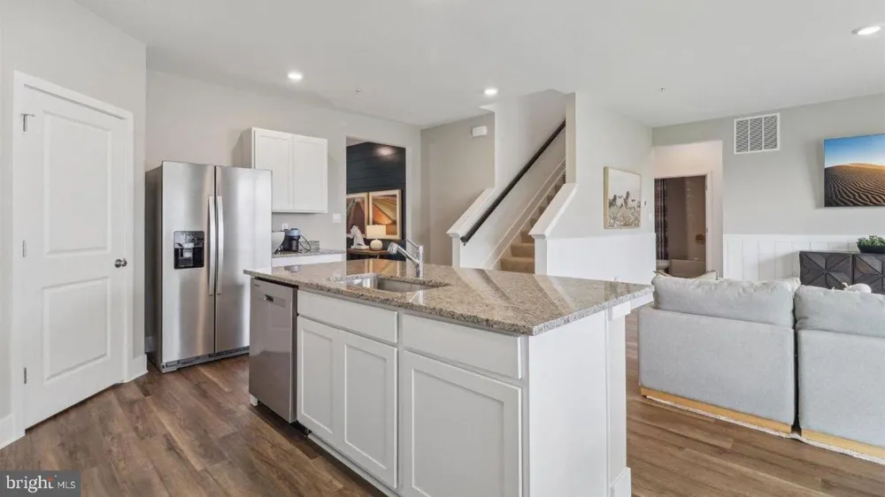 320 MONTEREY DRIVE Egg Harbor Township, NJ 08234