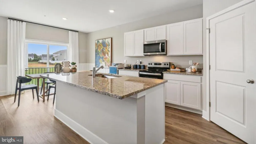 320 MONTEREY DRIVE Egg Harbor Township, NJ 08234