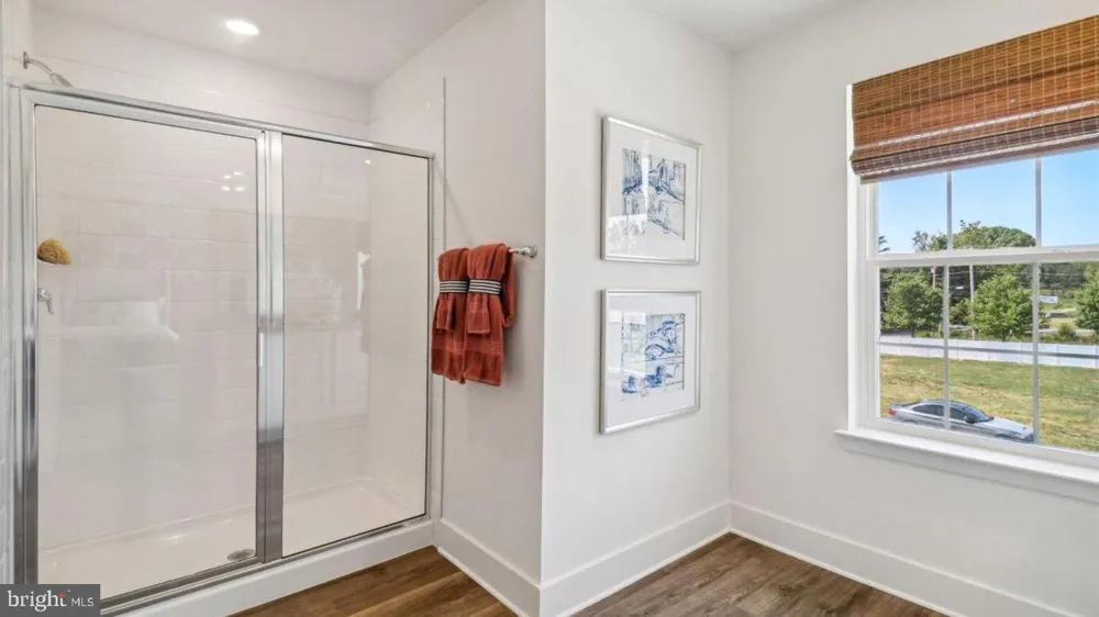 320 MONTEREY DRIVE Egg Harbor Township, NJ 08234