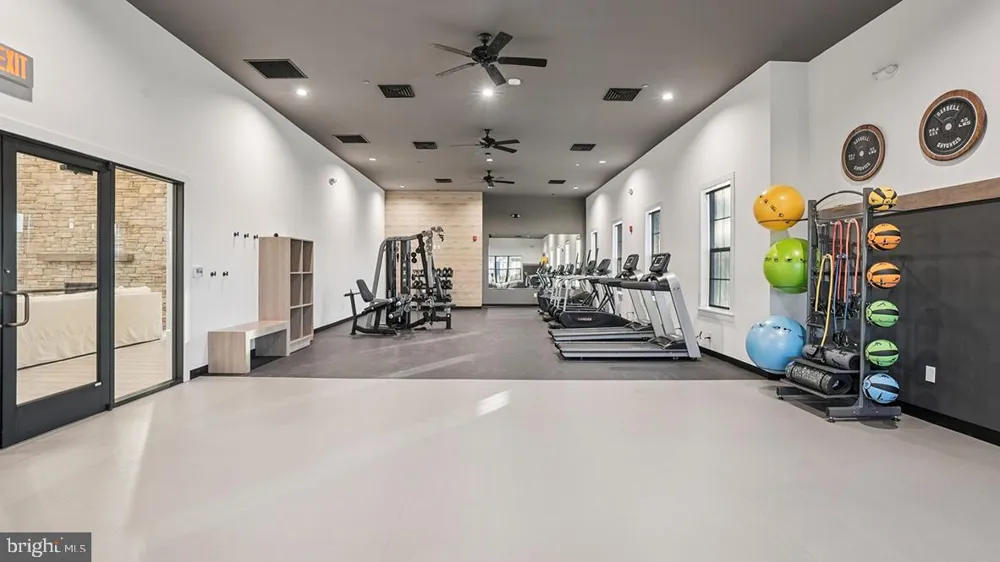 320 MONTEREY DRIVE Egg Harbor Township, NJ 08234