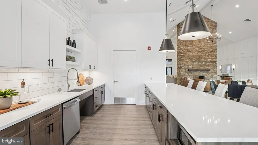 320 MONTEREY DRIVE Egg Harbor Township, NJ 08234