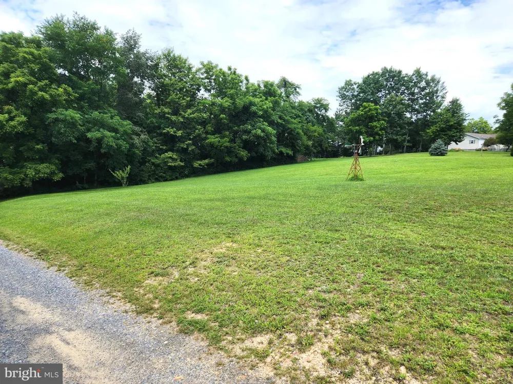 352 W RIDGE RD Schellsburg, PA 15559