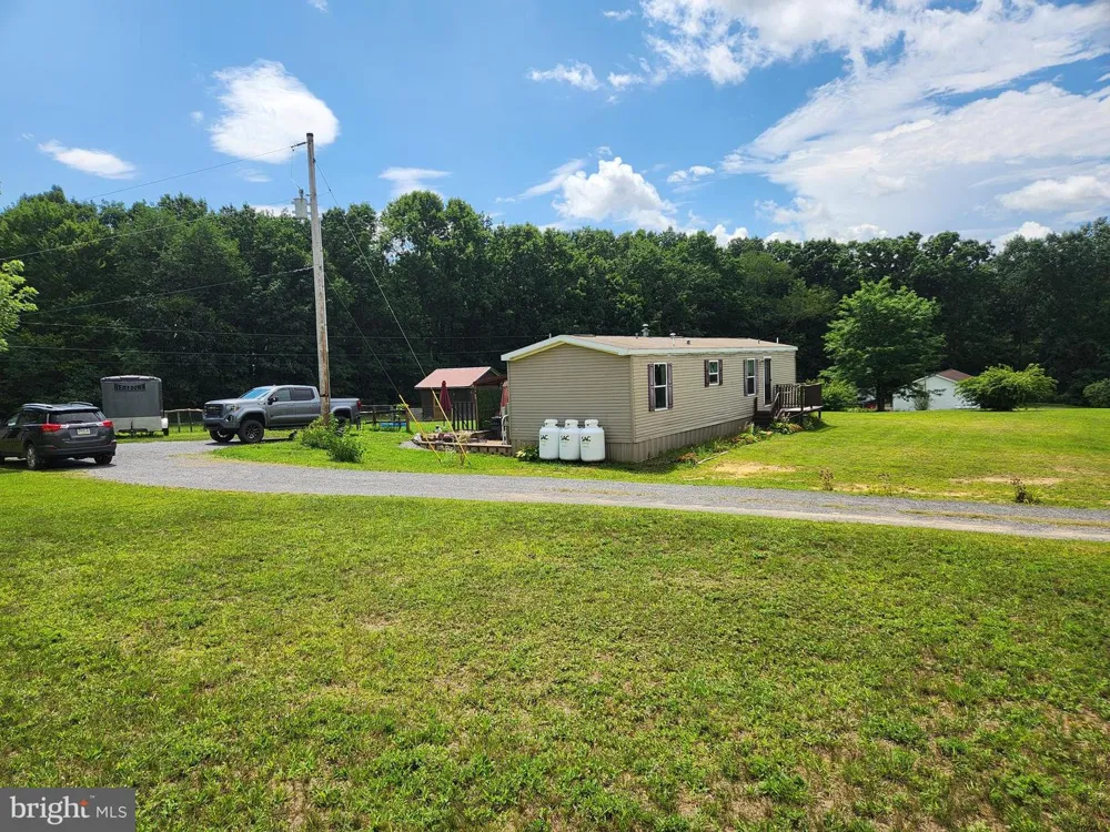 352 W RIDGE RD Schellsburg, PA 15559