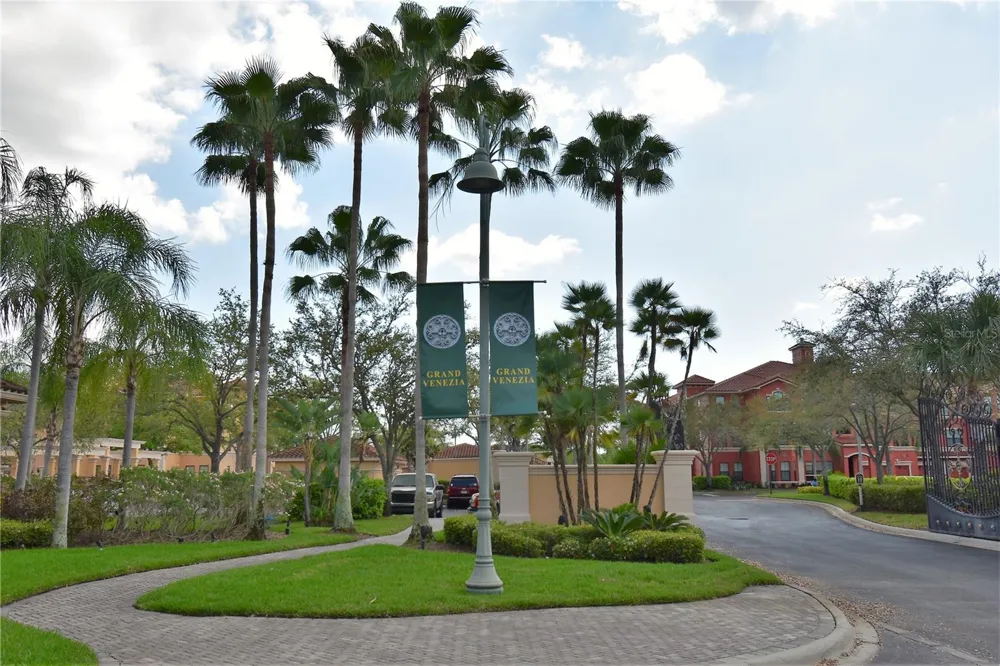 2723 VIA CAPRI #816 Clearwater, FL 33764