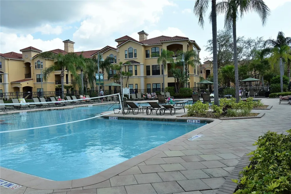 2723 VIA CAPRI #816 Clearwater, FL 33764
