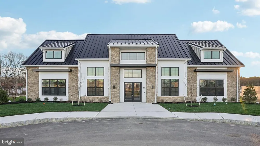 321 MONTEREY DRIVE Egg Harbor Township, NJ 08234