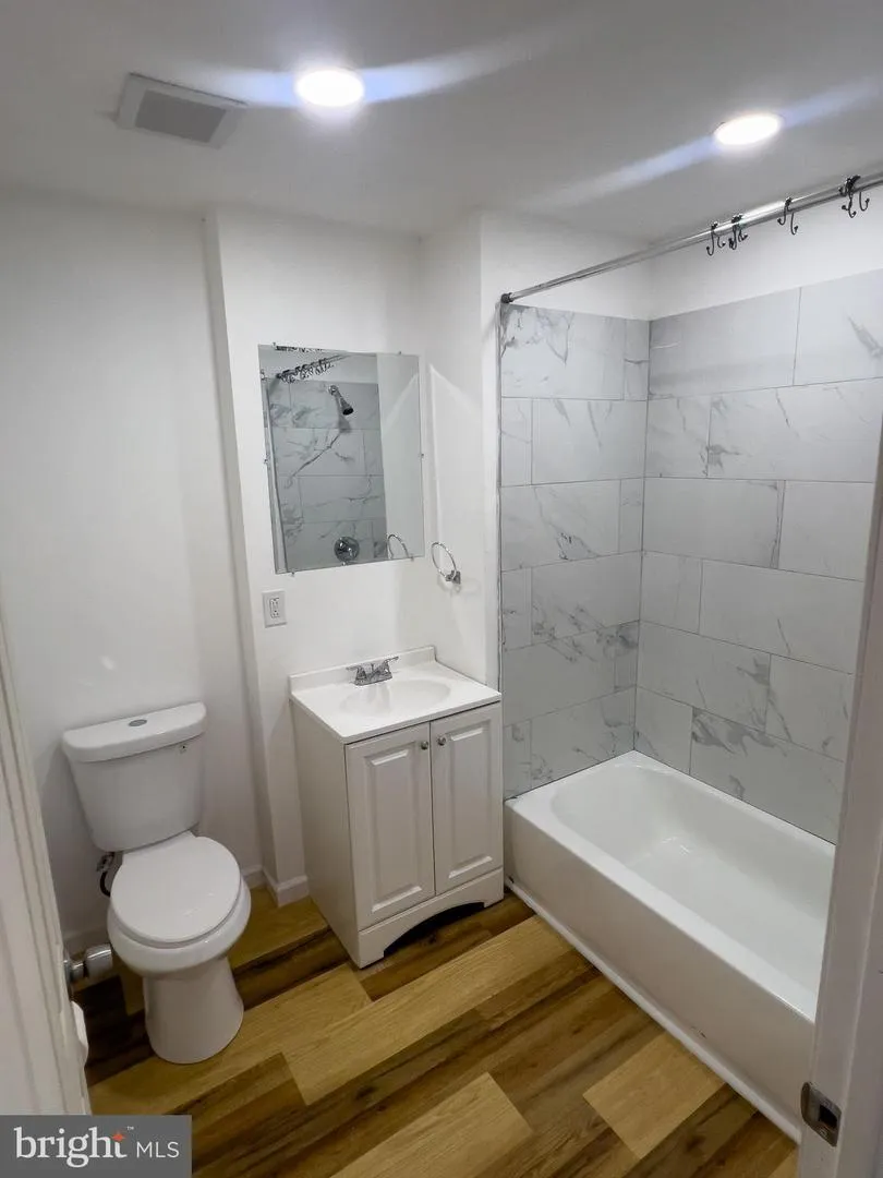 2843 13TH STREET #2 Philadelphia, PA 19133