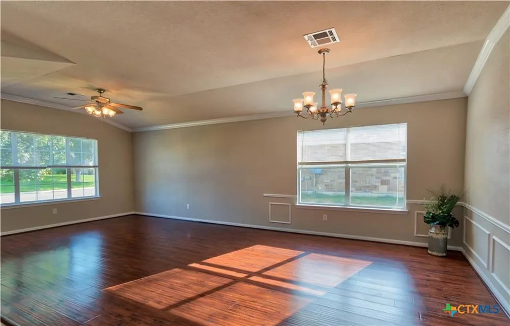 104 Lone Shadow Drive Harker Heights, TX 76548
