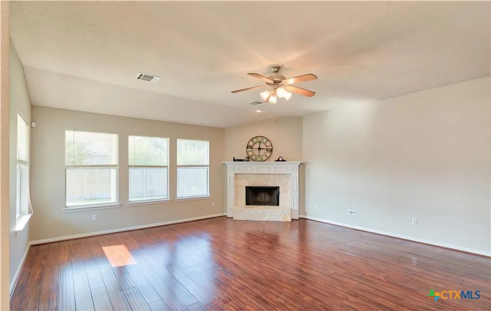 104 Lone Shadow Drive Harker Heights, TX 76548