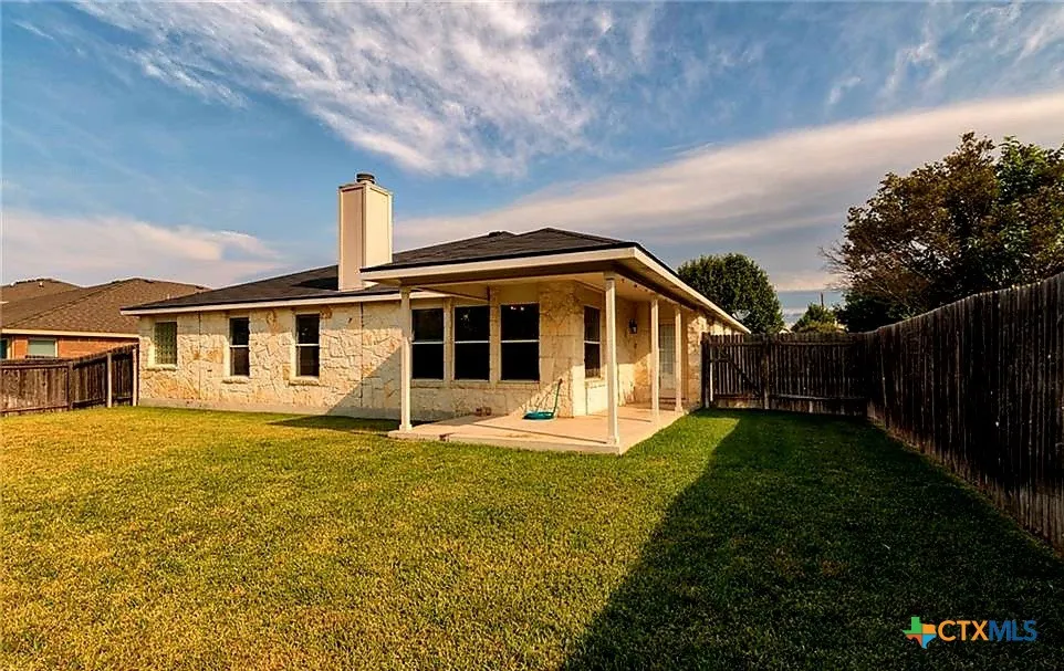 104 Lone Shadow Drive Harker Heights, TX 76548