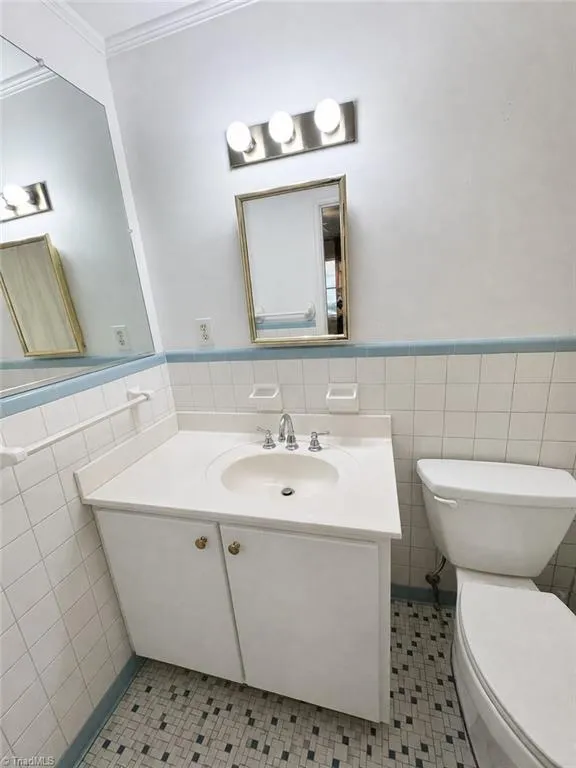 215 Bidney Drive Burlington, NC 27215