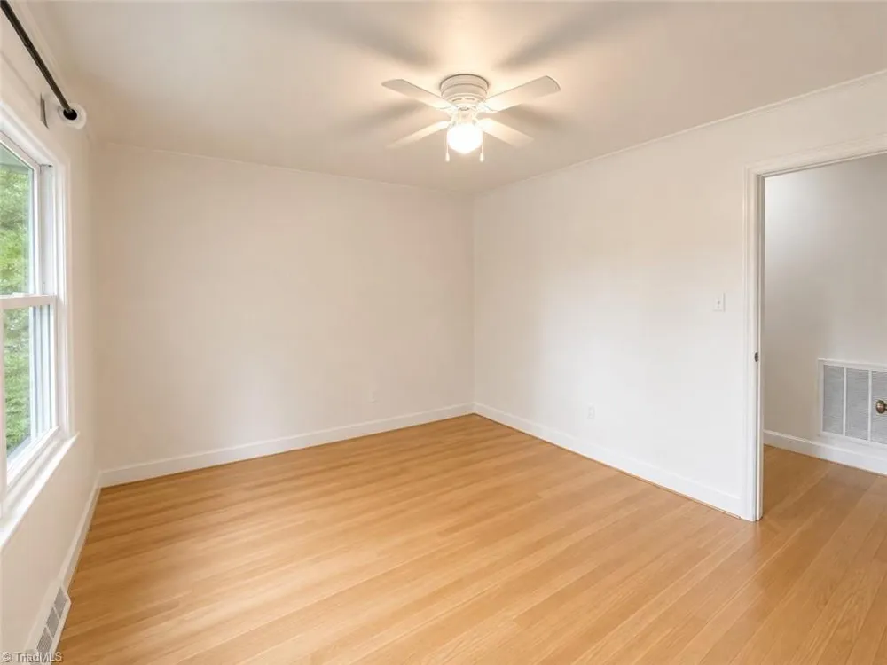 215 Bidney Drive Burlington, NC 27215