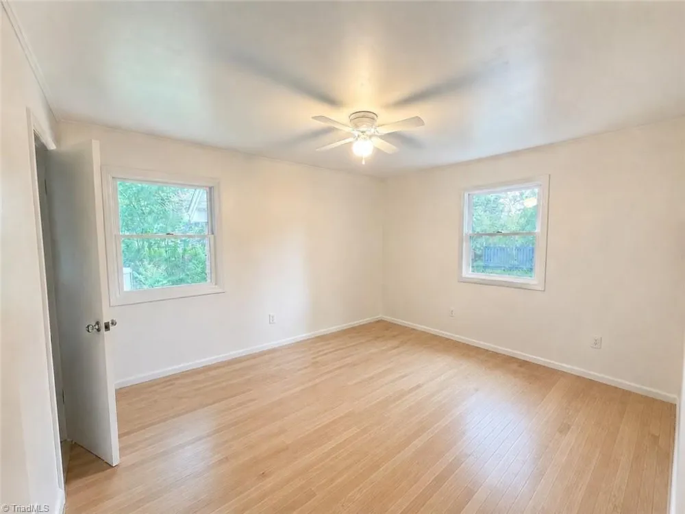215 Bidney Drive Burlington, NC 27215
