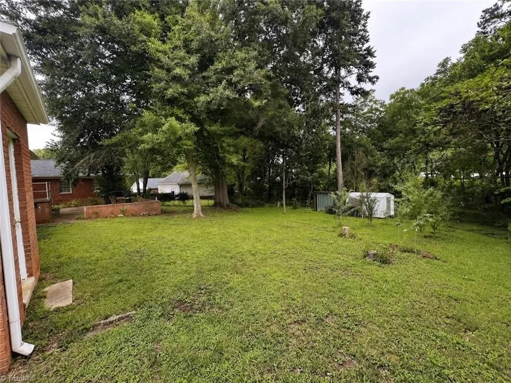215 Bidney Drive Burlington, NC 27215